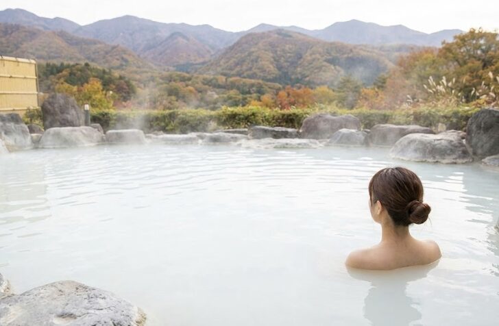 白濁した硫黄泉の効能と美肌効果を解説