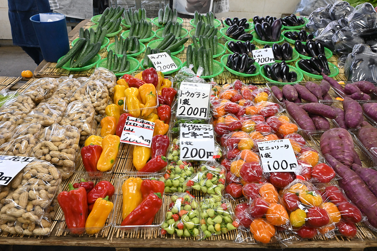 鎌倉市農協連即売所（通称：レンバイ）