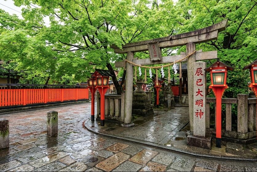 「辰巳大明神(たつみだいみょうじん)」